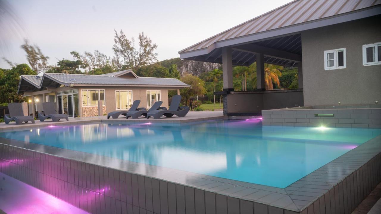Soak'D Pineapple Villa Berrydale Экстерьер фото